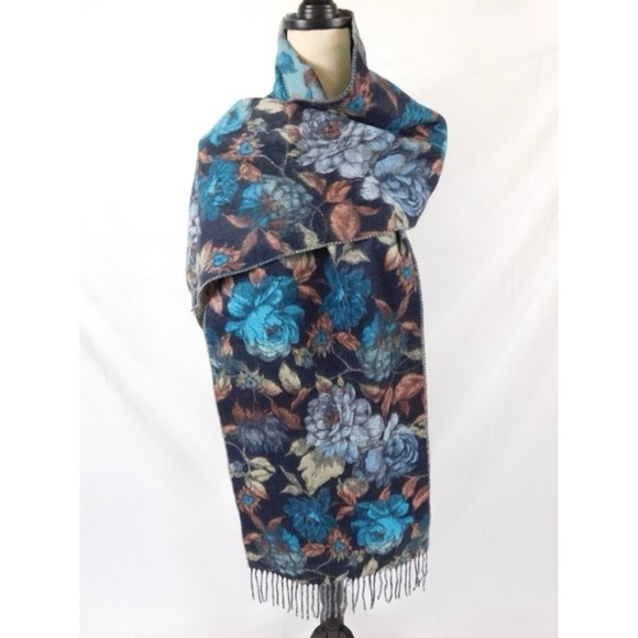 Floral Wrap Scarf Fringe Hem, NEW - Picture 3 of 9